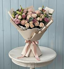 Букет бодрость в Ульяновске Букет цветов из:  Розы и Лизиантусы в Ульяновске