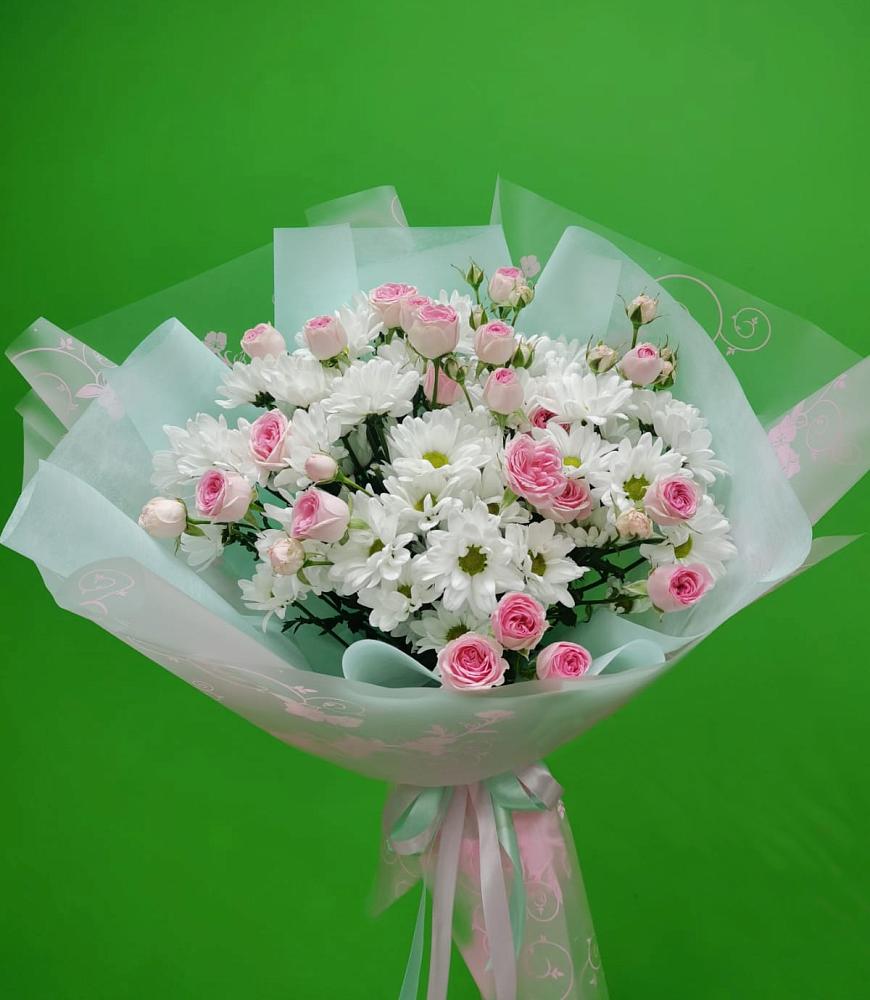 Букет влюбленный романтик в Ульяновске Букет цветов из: Розы и Хризантемы в Ульяновске