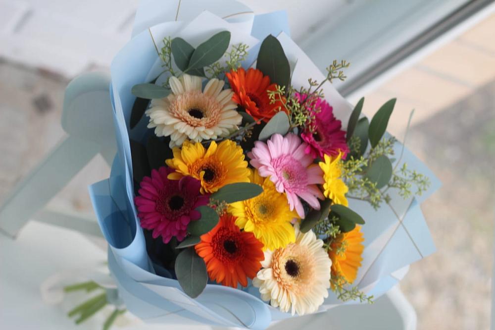 Букет мини герберы в Ульяновске Букет цветов из: Герберы в Ульяновске