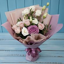 Букет цветов из:  Розы и Лизиантусы в Ульяновске