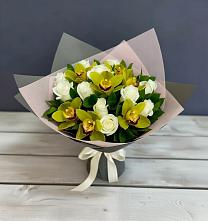 Букет цветов из:  Орхидеи и Розы #REPLACE_PRED# Ульяновске