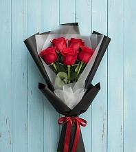 Букет в ритме города в Ульяновске Букет цветов из:  Розы в Ульяновске